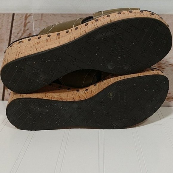 Donald J Pliner Syra Studded Wedge Sandals - Picture 12 of 12